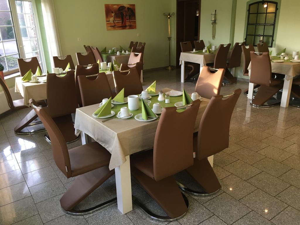 Hotel Zur Buche Бокхорн Екстер'єр фото
